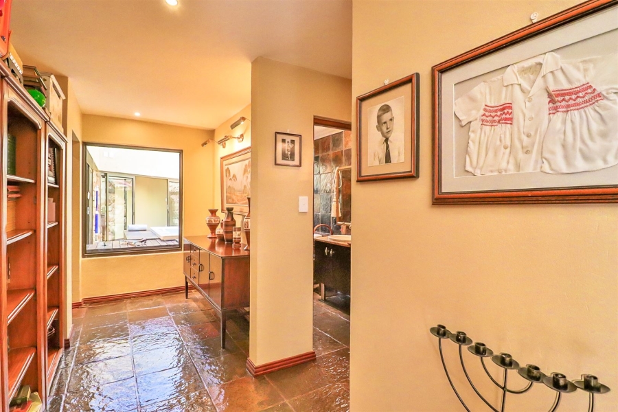 4 Bedroom Property for Sale in Kosmos North West